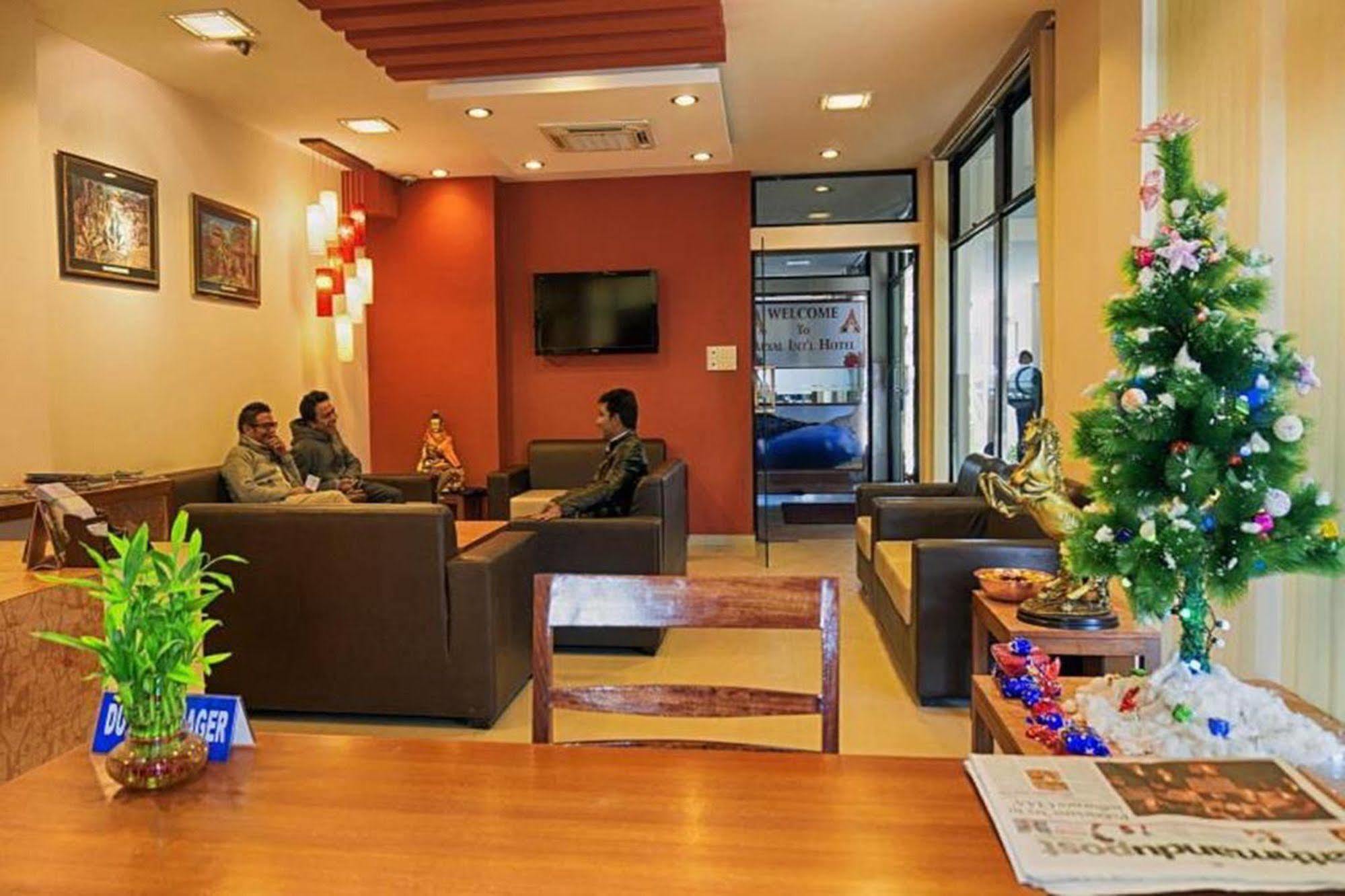 Aryal International Hotel 加德满都 外观 照片